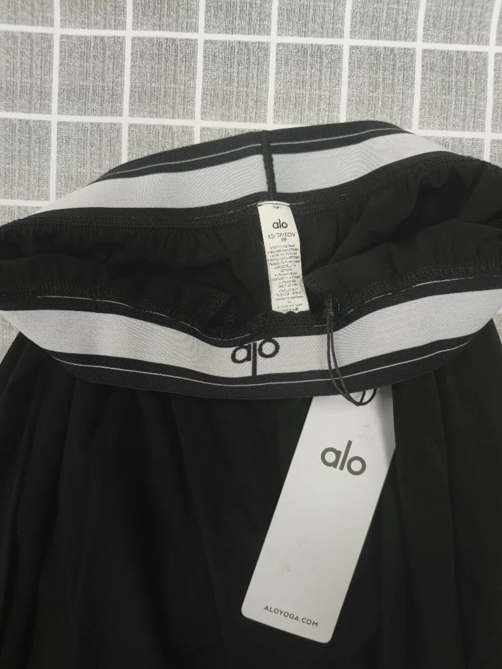 Regular Alo Yoga Black Trouser 🙋🏻‍♀️Women's Sz XXS-XS😉 - Picture 7 of 8